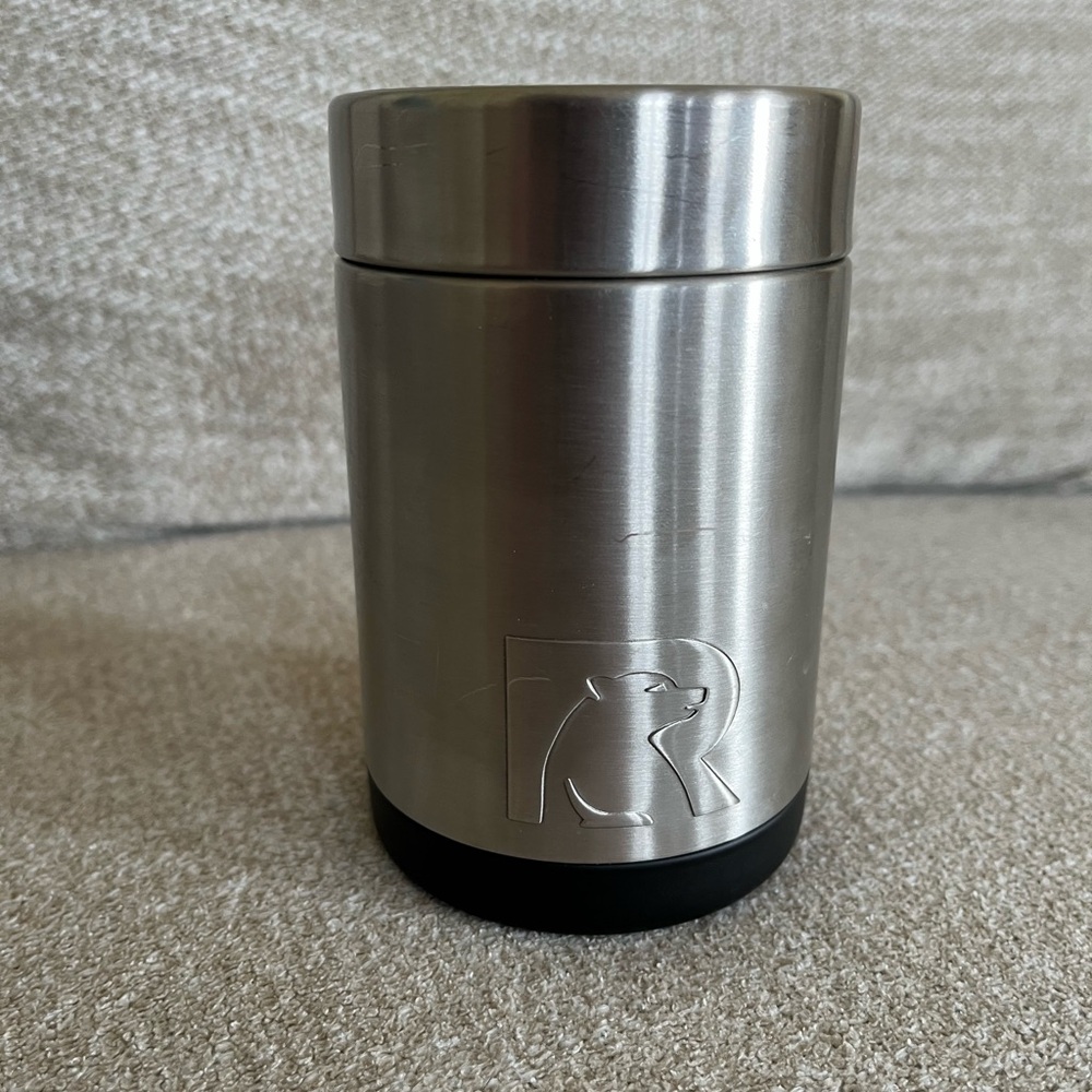 RTIC Stainless Steel Insulated Tumbler can drink coozie